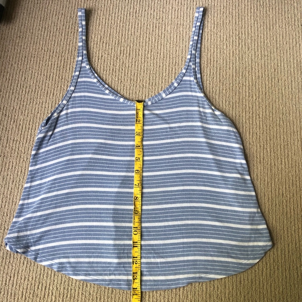 💥3/$10 Garage Striped Top - Picture 3 of 6